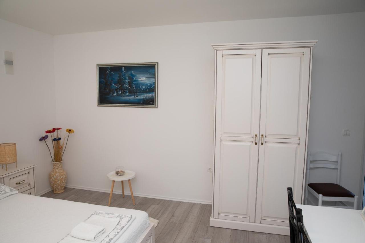 Apartment Kravica Ljubuski Exterior photo